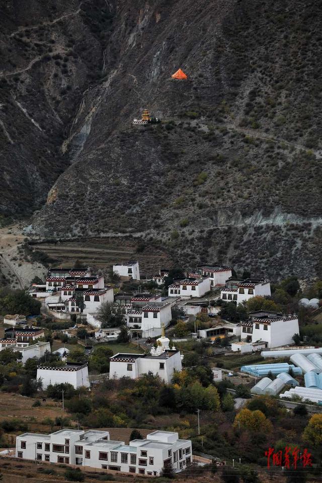 乡城藏乡 风情万种