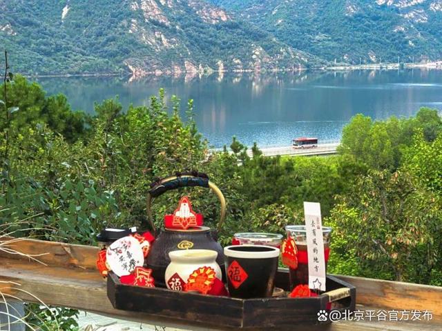 平关路藏着夏日凉方！摘桃、遛娃、喝咖啡一路开挂