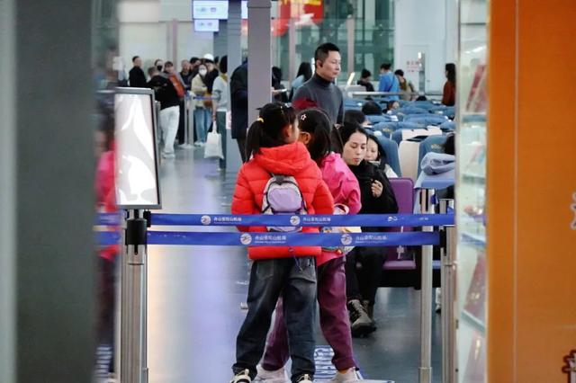 连休五天，浙L大部队已到……