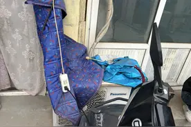 跟访北京电动车隐患夜查：城乡接合部自建房居民“飞线充电”图片
