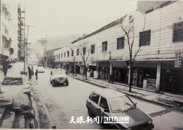 巷遇②｜从西南巨儒到市井烟火，遵义这条宝藏老街穿越百年