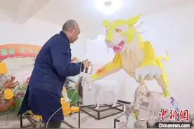 （新春走基层）陕西耀州火亭子时隔近四十年再次回归 将在春节期间“耍”起来图片