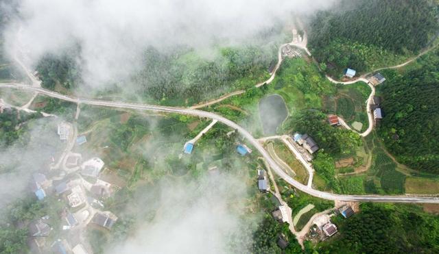 双城周刊｜跨省“微度假” 解锁川渝小城引流密码