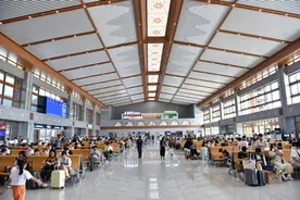 突破600万人！荔波县小七孔景区今年游客量又创新纪录！图片