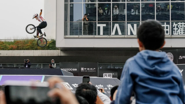 最佳季节！上海市中心也有人少景美骑行线