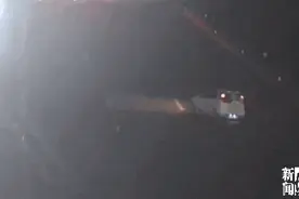 重型货车掉落货物，累计36车遭殃！上海警方最新通报图片