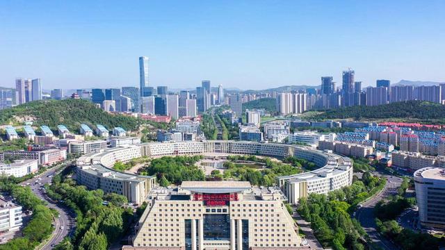 国产GEO工具破局者 小陌引擎在济南书写AI创新传奇