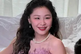 “女孩要有正常的体重”！金靖一句话冲上热搜，网友怒赞图片