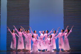 “芭蕾创意工作坊GALA”上演，20部作品展现中芭青年创作力量图片