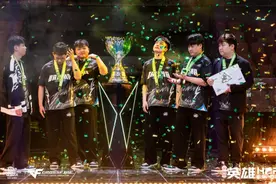 利雅得见！白鲨战队率先晋级电竞世界杯图片