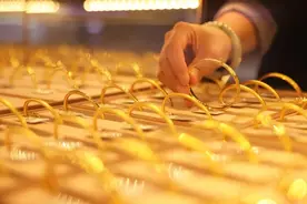 国际金价震荡，发生什么事了？图片