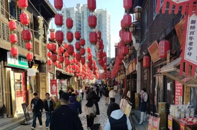 “码”上游贵州丨花一天时间，解锁安顺古城市井烟火+花江峡谷大桥高空刺激