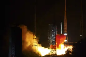中国发射卫星互联网高轨卫星图片