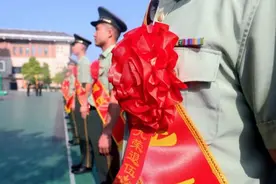 再见了，我的迷彩青春！图片