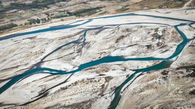 梦中情秋！赏金湖杨，这里全国闻名