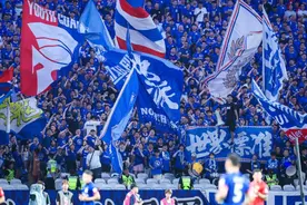 第30次上海德比，上海申花主场以3比1逆转上海海港，中超夺冠悬念再起！图片