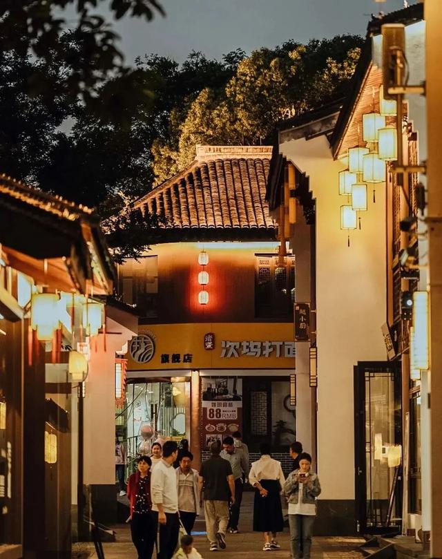 玩转西施跨年音乐节！吃喝玩乐，收藏这篇就够了→