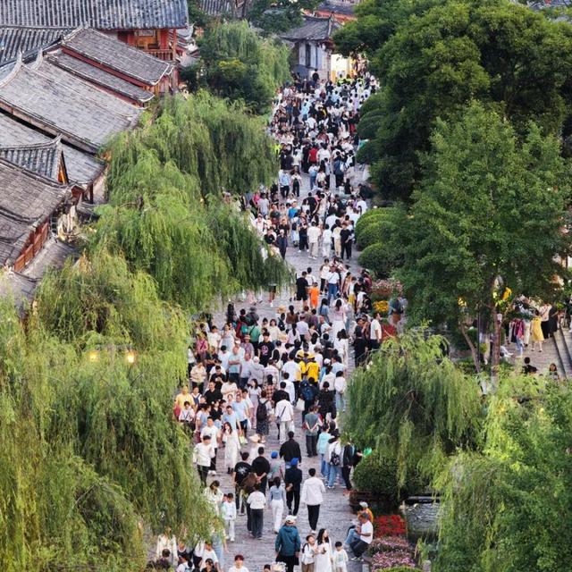 “闹与静” 的碰撞！丽江古城这条路线太适合City Walk