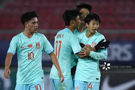 压着韩国队打却遗憾遭遇平局，国少队顺利晋级U17亚洲杯正赛图片