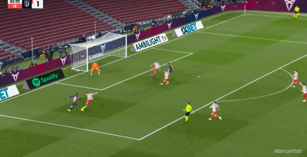 西甲：巴萨3-1逆转马竞