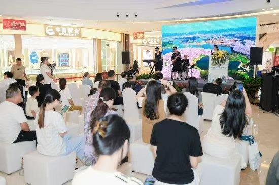 跨省避暑旅居好去处！贵阳带 “四季风光”组团亮相宁波揽客