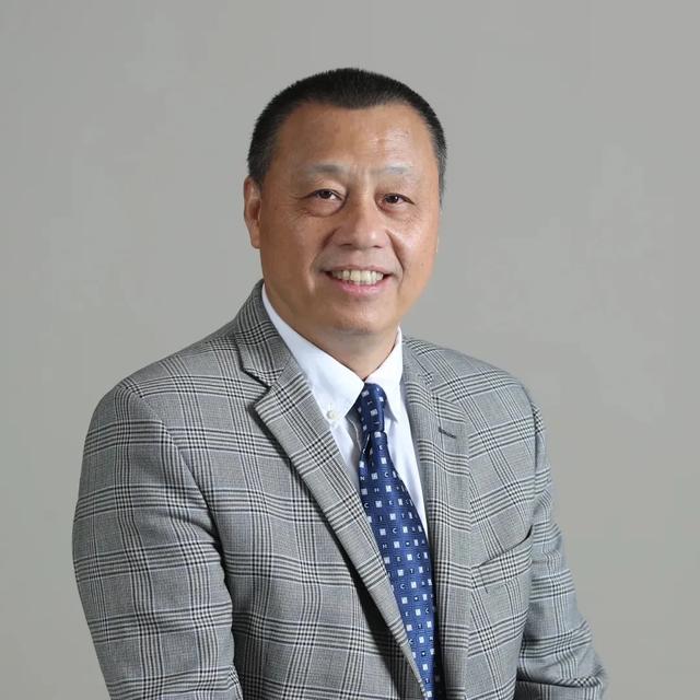 福耀科技大学首届50人集结完毕，录取最高分683分！7位院长亮相，王树国校长在录取通知书上亲笔签名！曹德旺曾称“对标斯坦福”