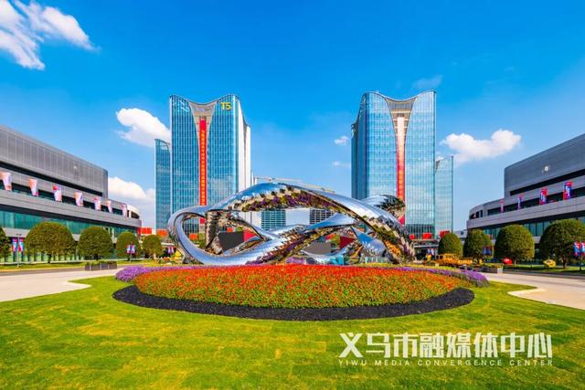 拨浪鼓摇响春晚舞台！世界义乌何以吸引全球目光？