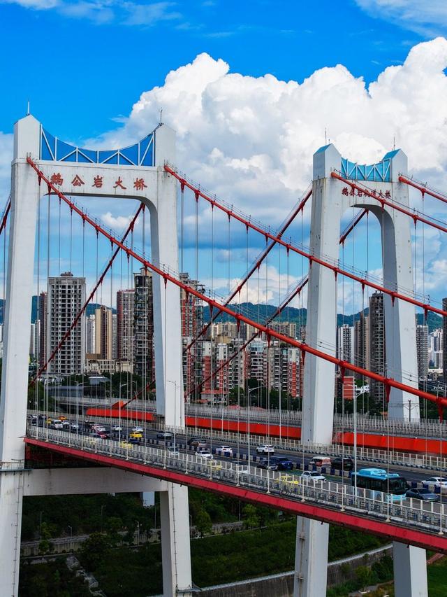 图集｜云影天光里的重庆诗行