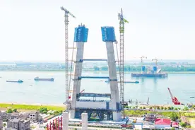 枝江百里洲长江大桥建设忙图片