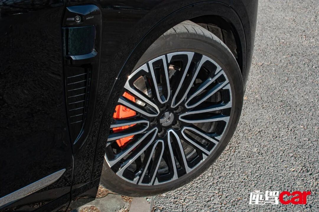 蔚来ES8历代演进_第三代蔚来ES8_蔚来汽车底盘结构图