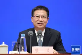 国家统计局：去年出生人口由降转增52万，老年人超3.1亿图片