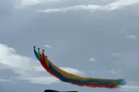 2025年空军招飞来了！了解报名条件、选拔流程→图片