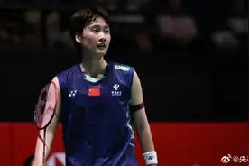 泰国赛国羽获女单混双冠军图片