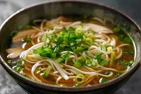夜读｜楼耀福：阳春面的记忆图片
