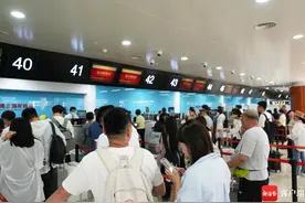 “五一”假期海口美兰机场预计运送旅客39.7万人次图片