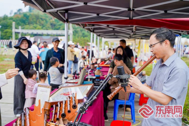 康养明溪主题活动日：秋风菊韵引客来 侨乡康养生活正相宜