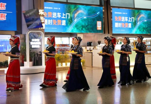 株洲文旅闪现黄花机场，制造名城圈粉海内外旅客