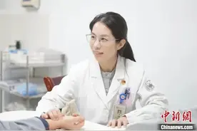 生理期不能吃冰吃辣是谣言？专家回应图片