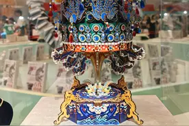 200万件！国博凤冠冰箱贴上市一周年销量非凡图片