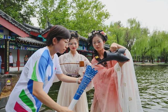 “天下泉城 近悦远来” 2025济南国际泉水节25日晚拉开大幕