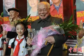 《让子弹飞》原著作者马识途因病去世 享年110岁图片
