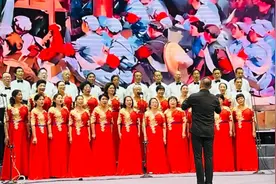 演绎音乐魅力，展现新时代老年人风采！松江区老年人合唱展示活动举行图片