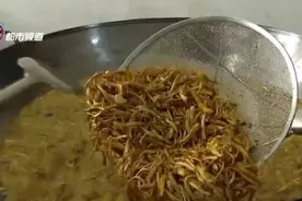 无鲜不落饭！云南人的爱千差万别，但宠溺算它一个图片