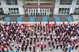 曲靖：4.42万新增就业 民生保障大步跨越图片