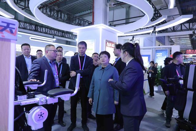 科技与传统交融 省残联展馆首次亮相第32届杨凌农高会