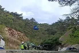 黄山用无人机运货，每天可运5吨货图片