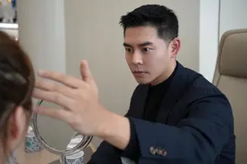 颈纹的衰老分级及产生原因图片