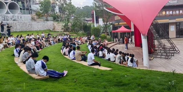 想撒野，来紫帽！