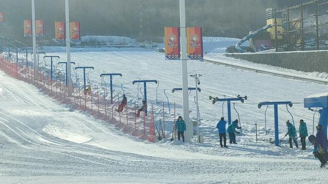乘着高铁游白山 | “百区百景”打卡攻略之白山市四季冰雪旅游乐园
