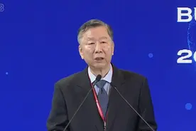尚福林谈银行支持科创：建议采取"监管沙箱"试点视频封面